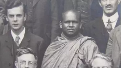 ven suriyagoda