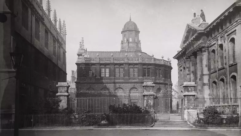 sheldonian old