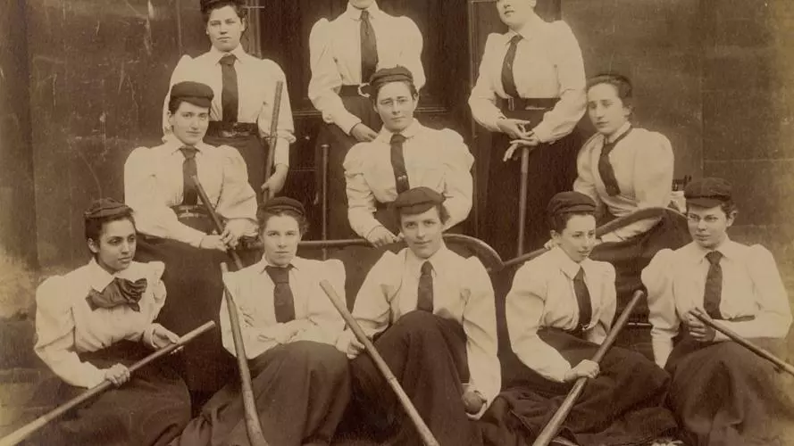 somerville college hockey team c 1892